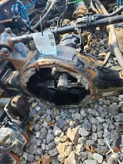 Detroit Rear Axle Housing for a 2018 Freightliner Cascadia 126