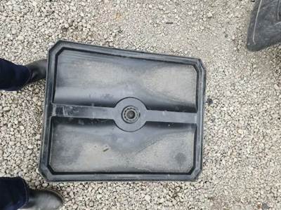 Freightliner Columbia 120 Battery Box Cover