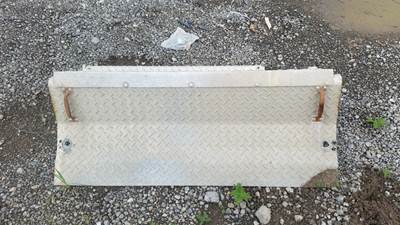 Kenworth T800 Battery Box Cover