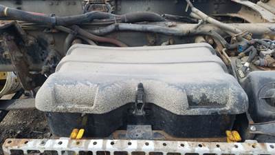 Freightliner Cascadia 125 Battery Box