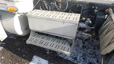 Freightliner FLD120 Battery Box