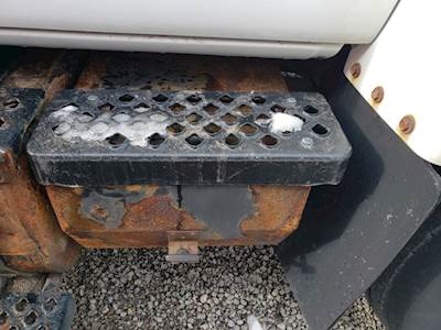 GMC C7500 Battery Box