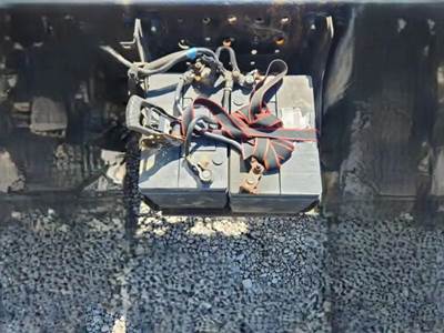 Hino 195 Battery Box