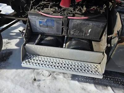 International LT625 Battery Box
