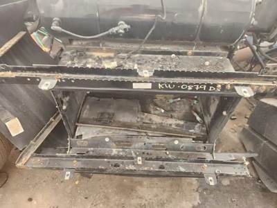 Kenworth T680 Battery Box