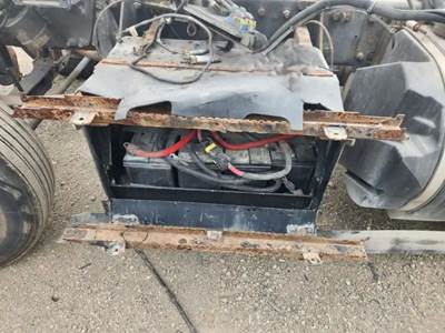 Kenworth T680 Battery Box