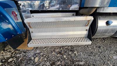 Kenworth W900 Battery Box