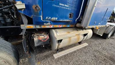 Mack CH613 Battery Box