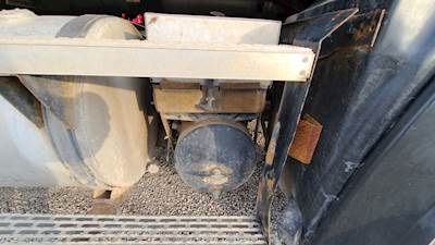 Mack CL713 Battery Box