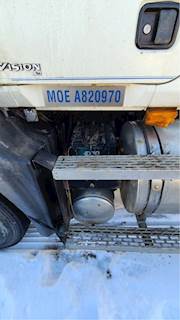 Mack Vision CXN613 Battery Box for a 2007 Mack CXN613