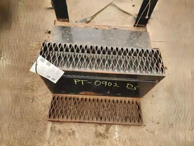 Peterbilt 330 Battery Box