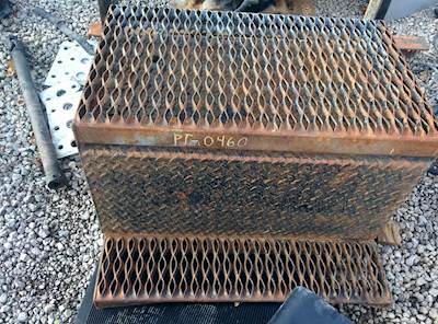 Peterbilt 378 Battery Box