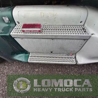 Peterbilt 386 Battery Box