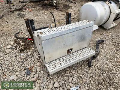 Peterbilt 567 Battery Box