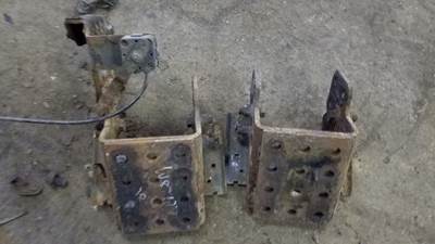 Freightliner Columbia 120 Bracket