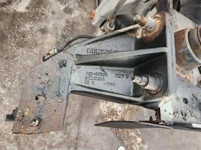Kenworth T370 Bracket