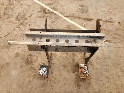 Peterbilt 567 Bracket