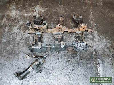 Paccar MX13 Engine Bracket P/N 1921726 With Mounting Bracket P/N 1925443 And