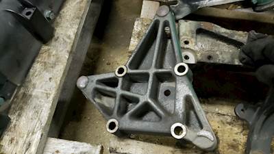 Volvo VNL Bracket