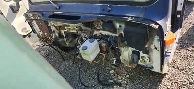 International 4700 LP Brake Booster for a 1995 International 4700 LOW PROFILE