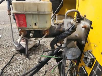 Peterbilt 337 Brake Booster