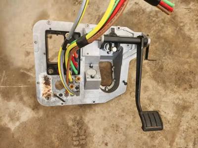 Used 2021 Volvo VNL Pedal Carrier with Brake Pedal, Part # 82754992, 84706974