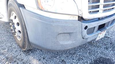 Freightliner Cascadia 125 Front Bumper