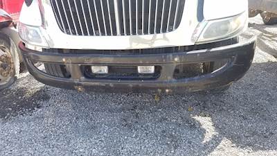 International 8000 Front Bumper for a 2009 International TranStar 8600