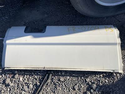 Freightliner Cascadia 125 Left Cab Fairing