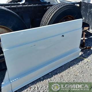 Freightliner Cascadia Right Cab Fairing