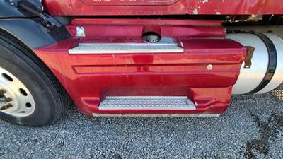 International 9400i Cab Fairing