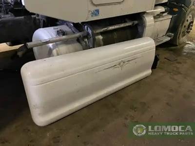 Peterbilt 386 Right Cab Fairing