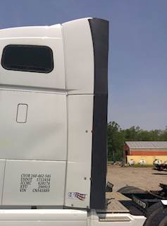 Volvo VNL Cab Fairing