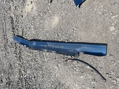 Volvo VNL Cab Fairing