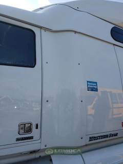 Western Star 5700 Left Cab Fairing
