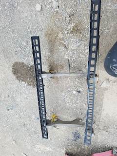 Freightliner Cascadia 125 Cab Mount