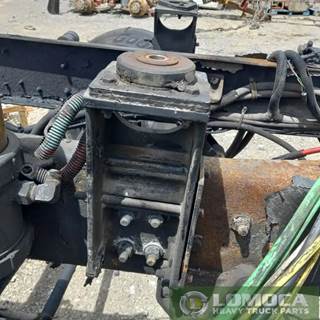 Freightliner FLD120 Cab Mount