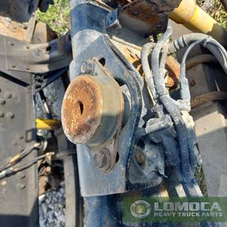 International 7500 Cab Mount