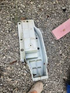 International 9400i Cab Mount