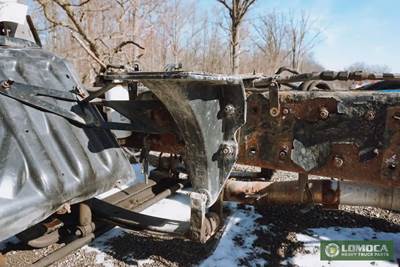 Kenworth T2000 Cab Mount