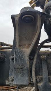 Kenworth T800 Cab Mount