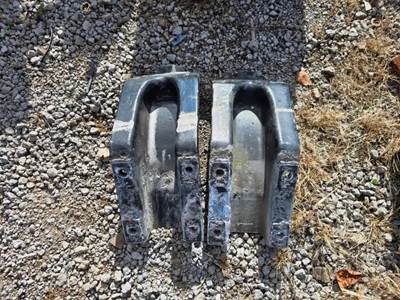 Kenworth T800 Cab Mount