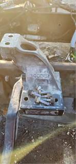 Kenworth T880 Cab Mount