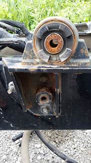 Mack Granite GU813 Cab Mount for a 2015 Mack GU813