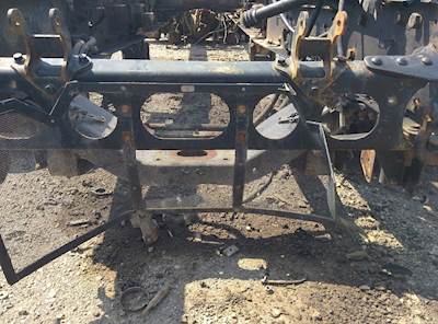 Mack Pinnacle CXU613 Cab Mount for a 2008 Mack CXU613