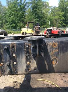 Mack Pinnacle CXU613 Cab Mount for a 2008 Mack CXU613