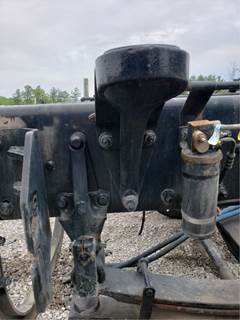 Peterbilt 348 Cab Mount