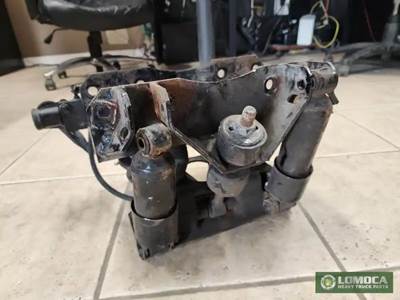 Peterbilt 348 Cab Mount