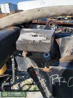 Peterbilt 367 Cab Mount