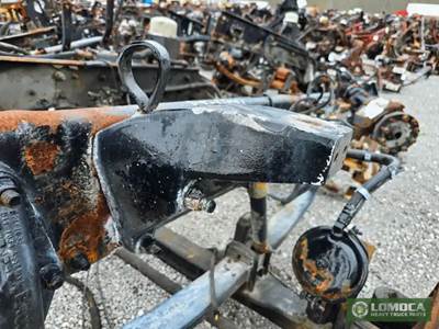 Peterbilt 386 Cab Mount